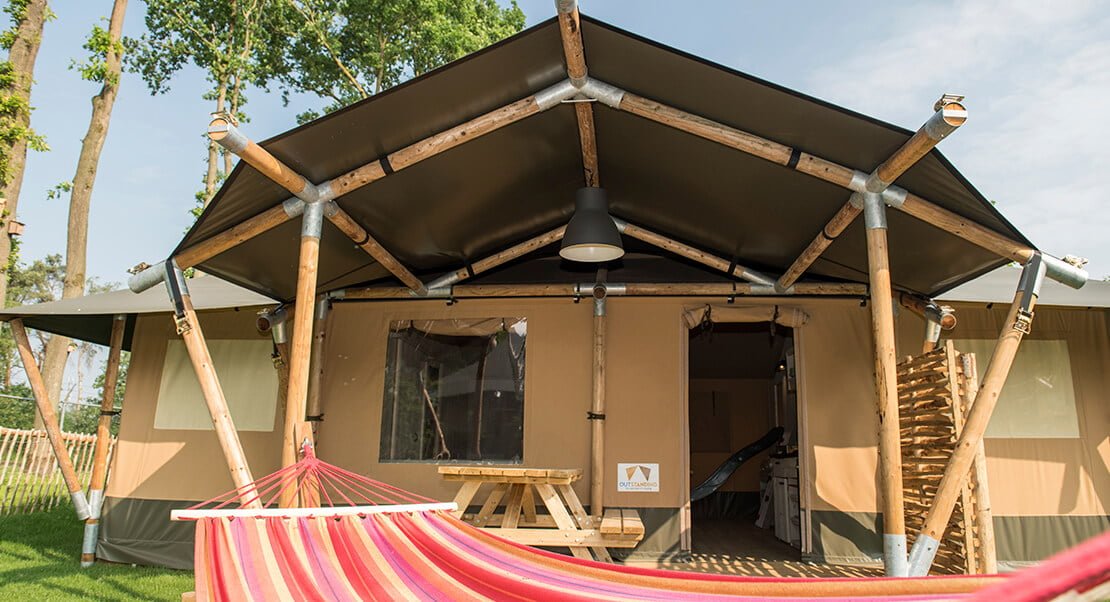 grote glamping tent luxe kamperen