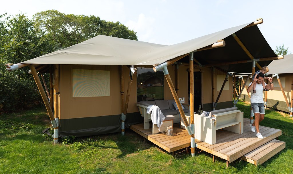 Een innovatieve lodgetent met sanitair kopen | Outstanding Tent Een innovatieve lodgetent met sanitair kopen | Outstanding Tent